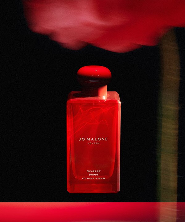 Jo malone scarlet poppy. Скарлет Поппи. Jo Malone Scarlett. Малоне Скарлет.